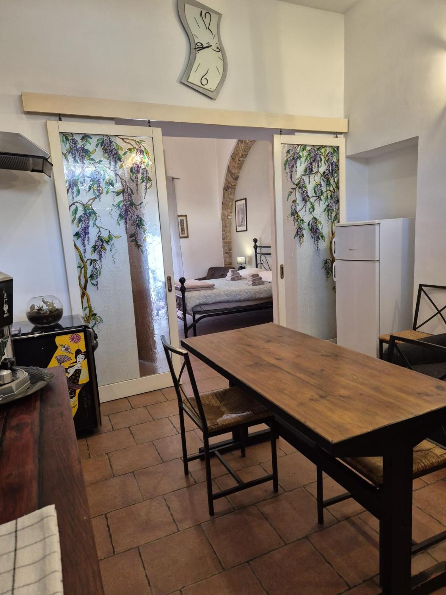 Mithra Hosting Otel Roma Dış mekan fotoğraf